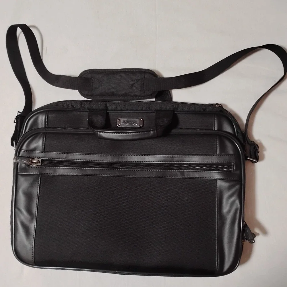 Kenneth Cole Reaction 17